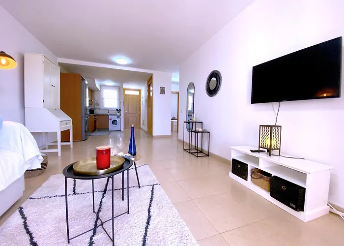 Tropicalidays Altos Del Roque * アデヘ